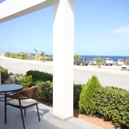 Apartment Homely 2-bedroom With Garden And Sea View Kyrenia (Northern Cyprus)