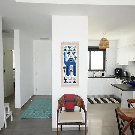 Appartement Homely 2-bedroom With Garden And Sea View Girne
